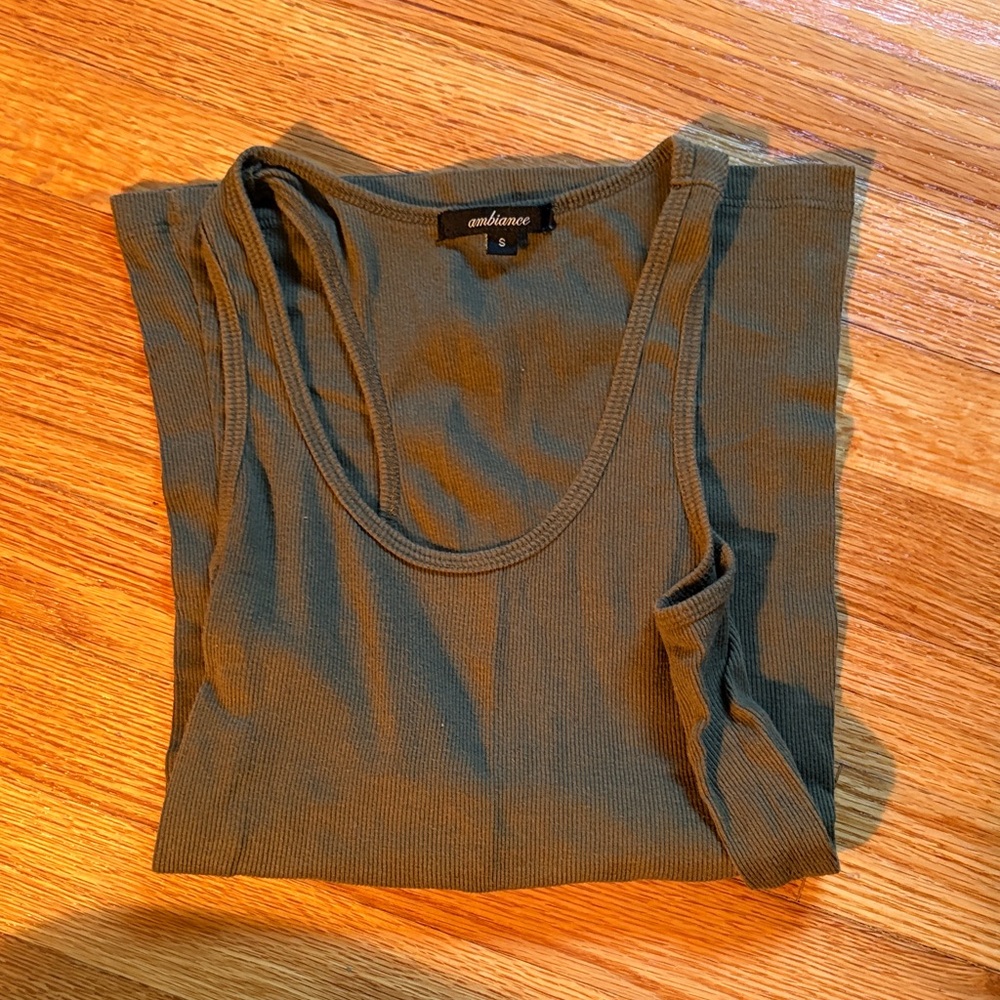 Ribbed Racerback Tank - Picture 2 of 4